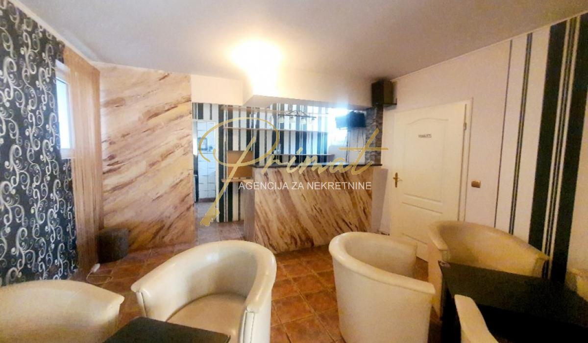 Lokal 90 kv + dvoriste 40 kv, uknjizen kao stan