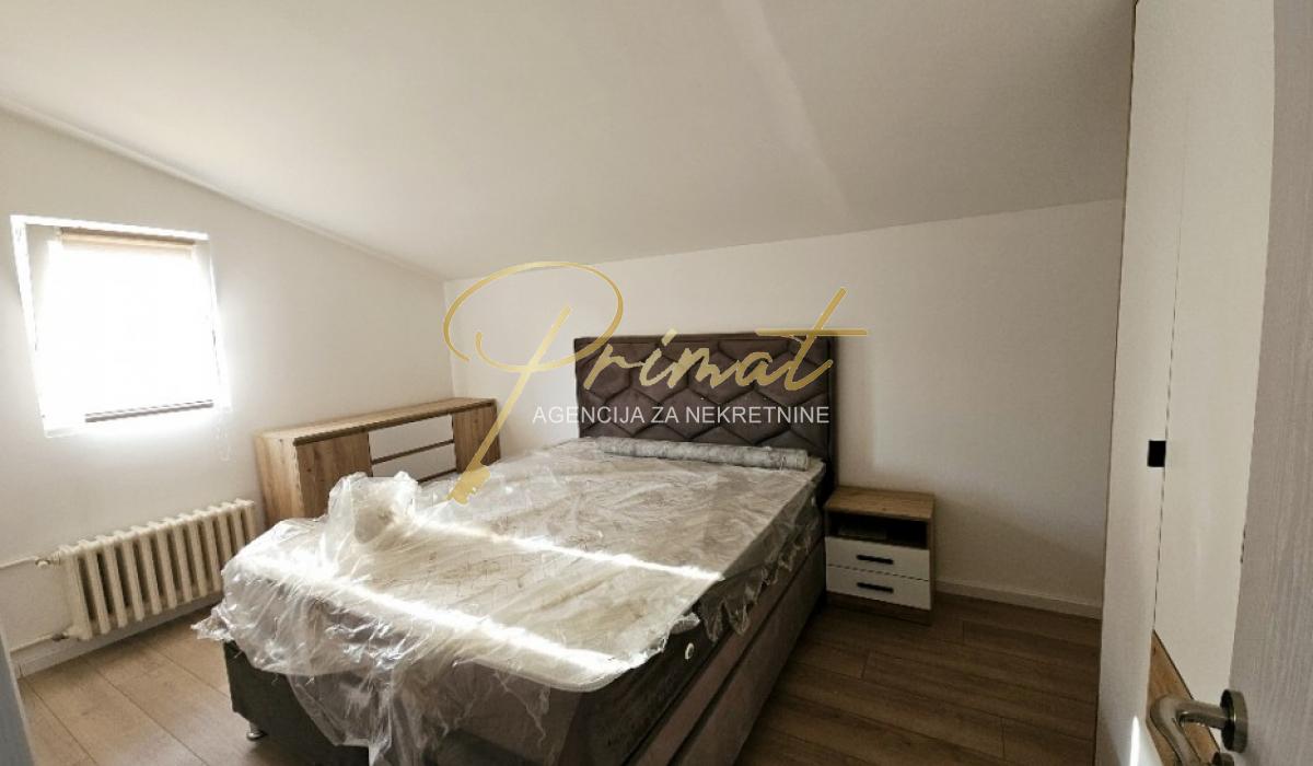 Lux namesten i renoviran  stan u Borci, centar 3