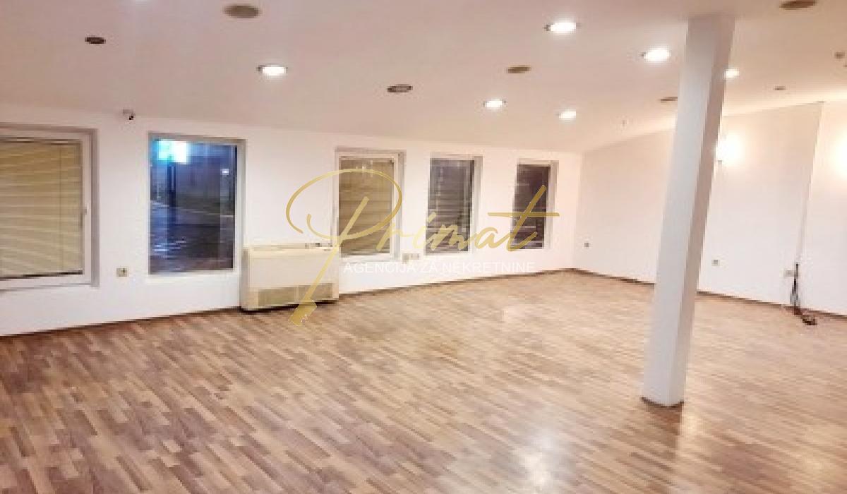 Poslovni prostor -  Autokomanda