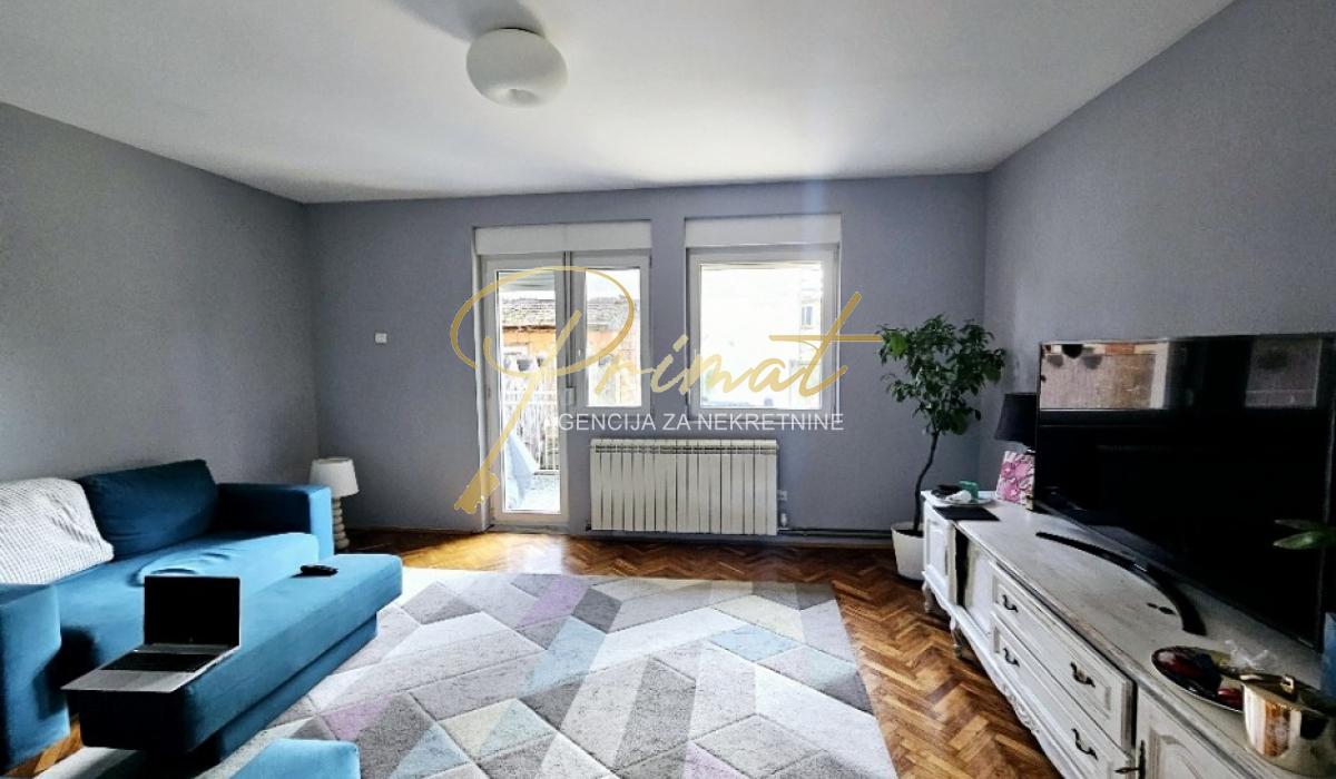 Renovirana kuća u Borči, moze na kredit