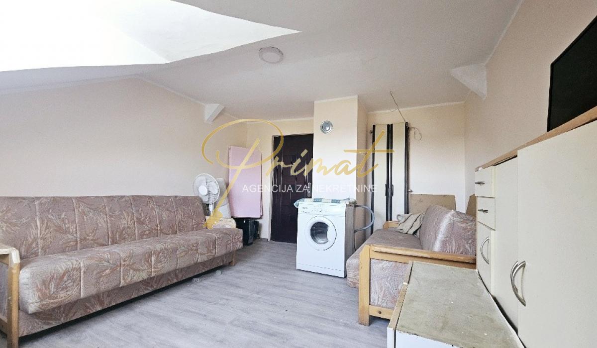 Stan u Padinskoj skeli