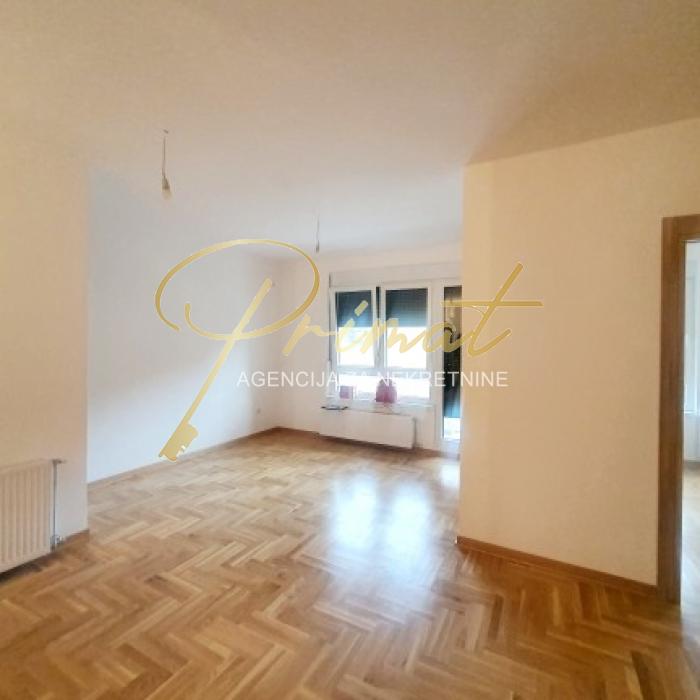 Novogradnja u Borci sa gradjevinskom dozvolom, cena izrazena sa PDV-om + 114m2 dvoriste