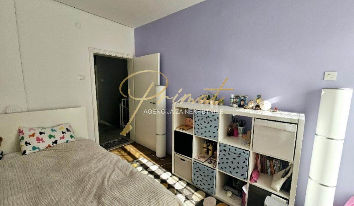 Renovirana kuća u Borči, moze na kredit