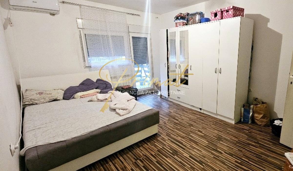 Stan u blizini Mupa-a u Borci